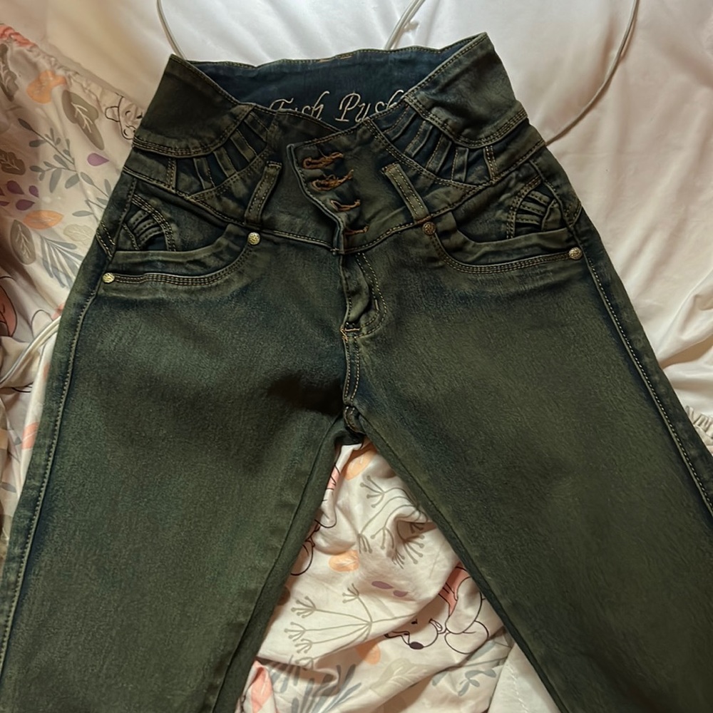 A pair of women’s jeggings